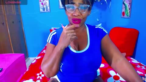 gina online show from October 10, 6:08 am