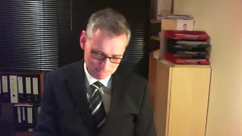 Franz online show from December 4, 6:29 pm