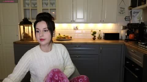 Victoria Maria online show from January 13, 7:11 am