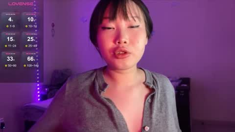 DarsyWhispers online show from December 20, 9:27 am