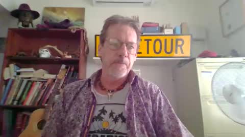 whiteboomer online show from February 1, 5:59 am