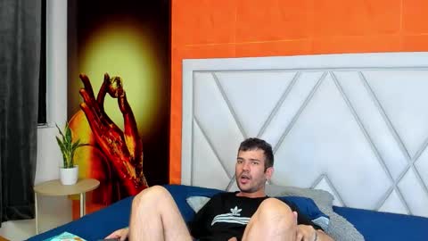 Dylan white online show from October 6, 6:04 pm