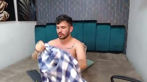 Dylan white online show from February 13, 8:55 pm