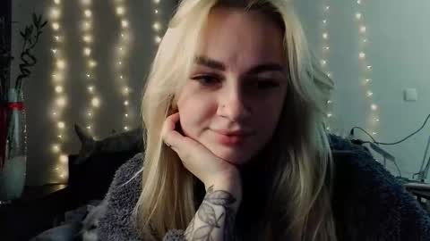 whitehex666 online show from November 29, 6:26 pm