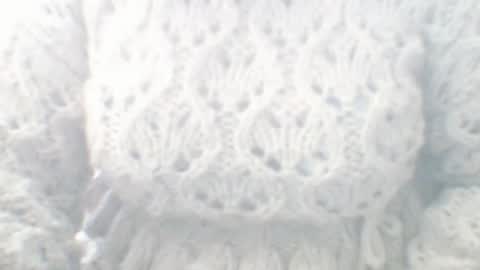 whitesweater online show from February 11, 7:12 am