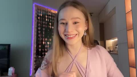 Alisa online show from February 26, 7:12 am