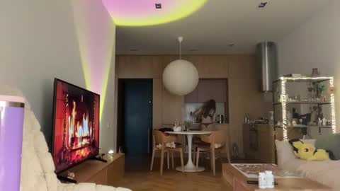 Alisa online show from February 1, 7:49 am