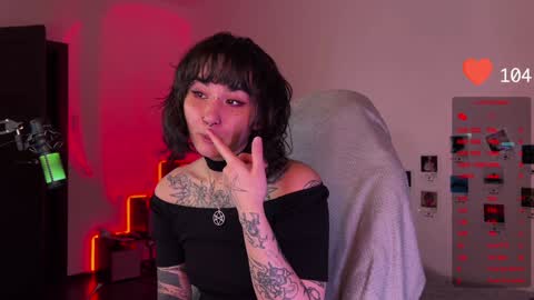 iggy iggz online show from January 12, 11:47 pm