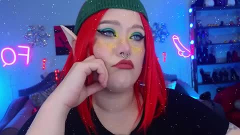 Snapshot of wickedxqueen chatting on December 24, 10:39 pm Laura online show from December 24, 10:39 pm