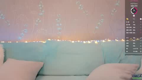 Snapshot of wild_berrrie chatting on September 16, 12:07 pm Alice online show from September 16, 12:07 pm