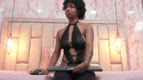 Snapshot of wild_firee_ chatting on October 16, 7:56 pm wild_firee_ online show from October 16, 7:56 pm