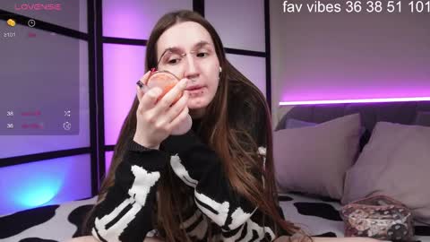 .. alice .. online show from March 23, 4:50 am