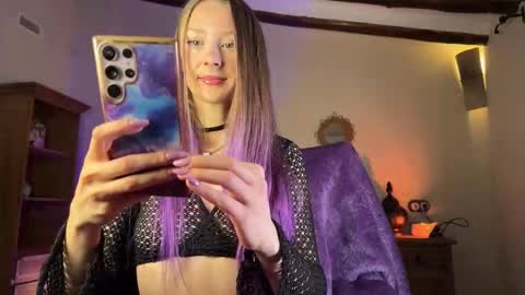 OF JunoHoly online show from March 9, 2:27 am