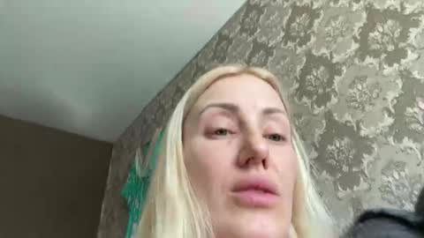 wildforestmuse  twitter online show from March 11, 8:28 am