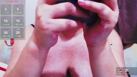 wildhotasianx online show from February 18, 1:00 pm