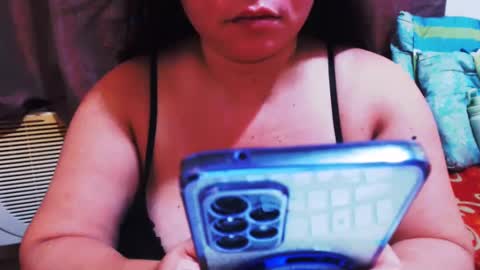 wildhotasianx online show from February 19, 7:39 am