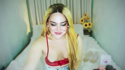 Snapshot of wildhotivana chatting on February 22, 9:15 pm ivana online show from February 22, 9:15 pm