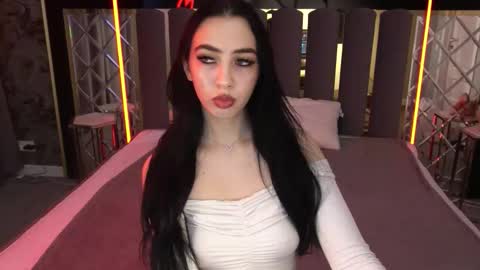 Alena online show from November 26, 6:54 am