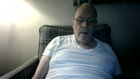 Snapshot of willnedoher chatting on September 21, 12:53 pm Willhedoher online show from September 21, 12:53 pm