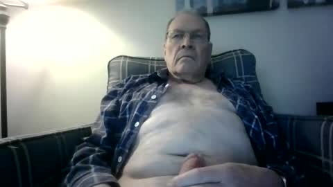 Snapshot of willnedoher chatting on December 29, 4:08 pm Willhedoher online show from December 29, 4:08 pm