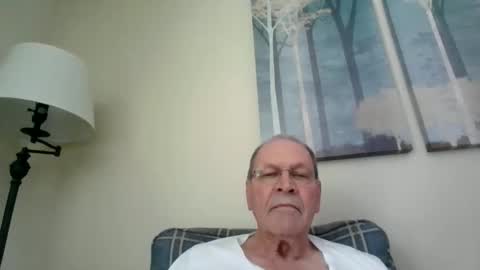 Snapshot of willnedoher chatting on February 21, 1:44 pm Willhedoher online show from February 21, 1:44 pm
