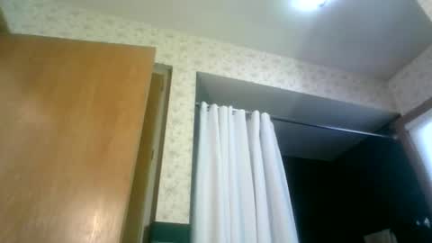 Snapshot of willnedoher chatting on December 17, 4:11 pm Willhedoher online show from December 17, 4:11 pm