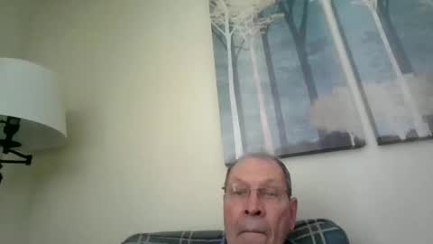 Snapshot of willnedoher chatting on January 4, 2:04 pm Willhedoher online show from January 4, 2:04 pm
