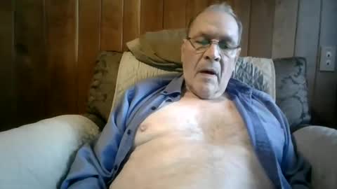 Snapshot of willnedoher chatting on February 5, 1:11 pm Willhedoher online show from February 5, 1:11 pm