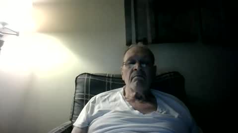 Snapshot of willnedoher chatting on September 24, 12:12 pm Willhedoher online show from September 24, 12:12 pm