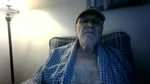 Snapshot of willnedoher chatting on February 2, 9:23 pm Willhedoher online show from February 2, 9:23 pm