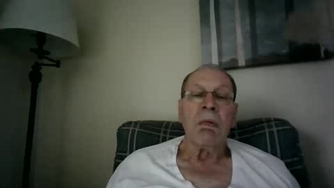 Snapshot of willnedoher chatting on February 25, 2:15 pm Willhedoher online show from February 25, 2:15 pm