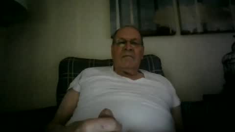 Snapshot of willnedoher chatting on December 20, 2:59 pm Willhedoher online show from December 20, 2:59 pm