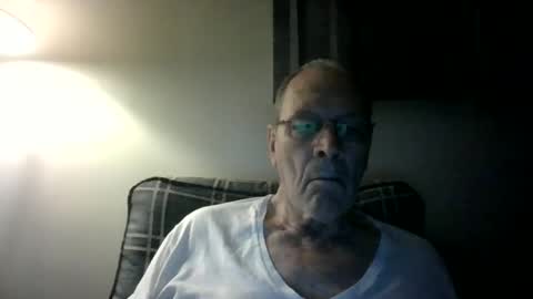 Snapshot of willnedoher chatting on October 8, 11:49 am Willhedoher online show from October 8, 11:49 am