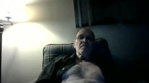 Snapshot of willnedoher chatting on December 15, 8:58 pm Willhedoher online show from December 15, 8:58 pm