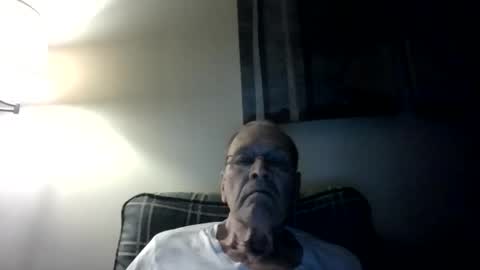 Snapshot of willnedoher chatting on October 9, 11:59 am Willhedoher online show from October 9, 11:59 am