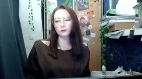 Phoebe online show from March 21, 8:57 pm