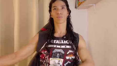 willy_veins online show from September 20, 11:52 pm
