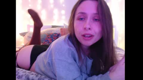 Eevie online show from January 13, 2:39 am