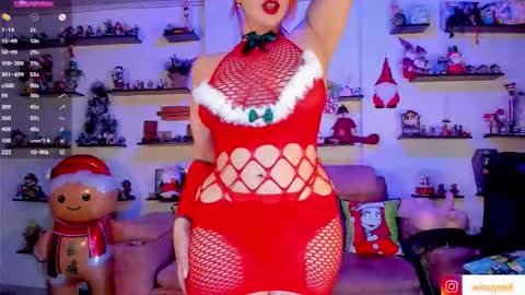 winnyvell online show from December 17, 3:24 am