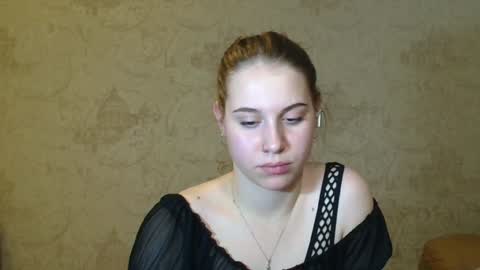 wira_witch online show from January 5, 3:45 pm