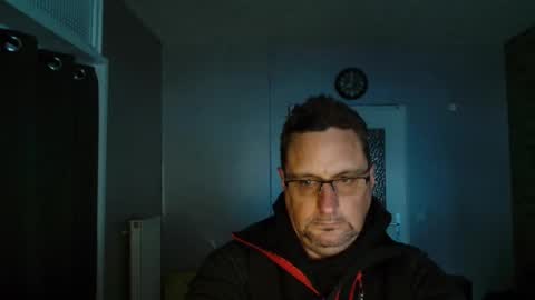 Dirty online show from April 14, 6:00 pm