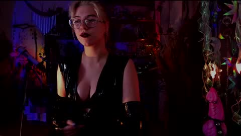 Goddess of two strapons  - Mr. long Don Mr. Pinky online show from December 9, 7:39 pm