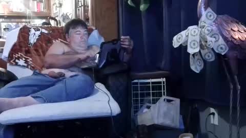 wldlife online show from October 7, 1:12 am