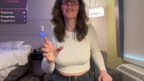 Moth online show from March 10, 2:54 pm