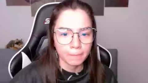 Alex online show from March 23, 1:54 am