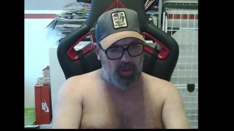 Adam online show from October 1, 3:22 pm