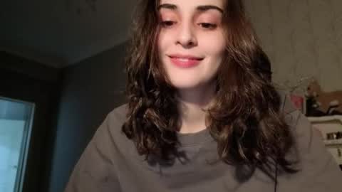 Stia online show from December 16, 4:02 pm