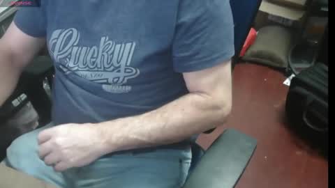 woodworker6473 online show from February 24, 11:19 pm