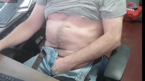 woodworker6473 online show from March 5, 5:08 pm