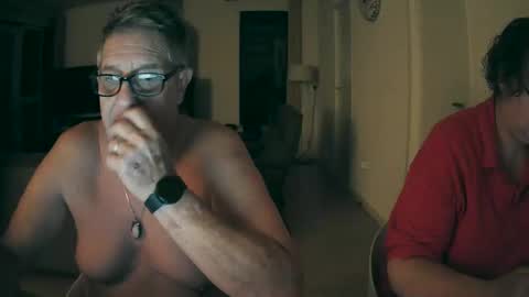 woodwurm and Snoeske online show from October 7, 3:13 am